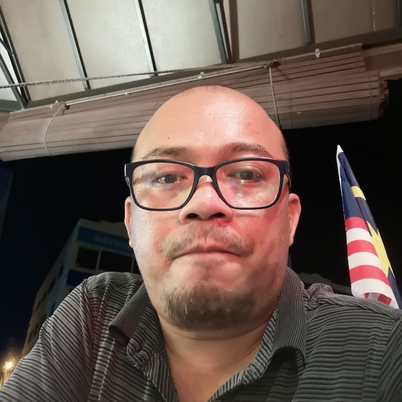 Meet your Posher, Dick dzulkharnaien - Picture 1 of 1